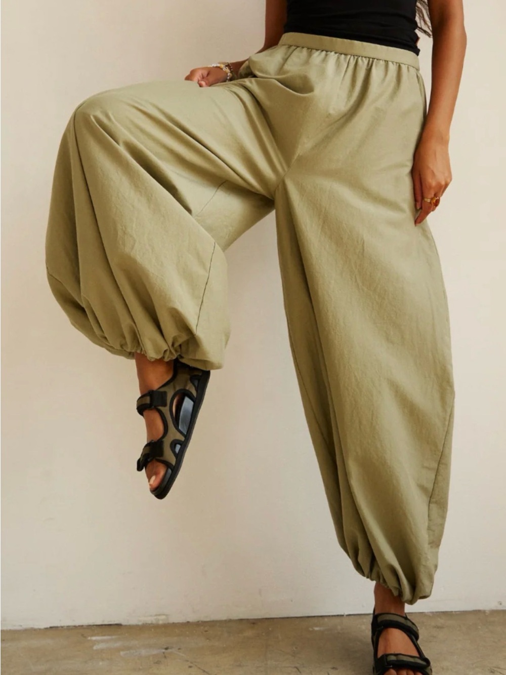Jamie Haller Eucalyptus Balloon Pants Size Medium - Picture 2 of 8